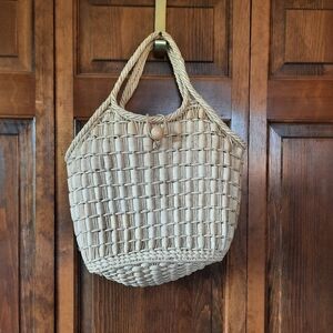 Vintage top handle large natural woven straw lined handbag purse